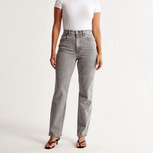 Abercrombie & Fitch Curve Love High-Rise Straight Leg